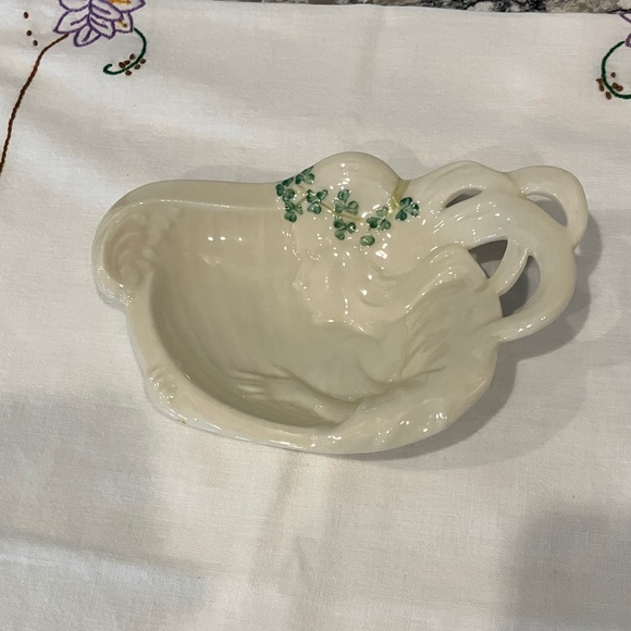 Belleek Other - BELLEEK WOMAN HARP SHAMROCK NOUVEAU BUTTER TRAY TRINKET DISH